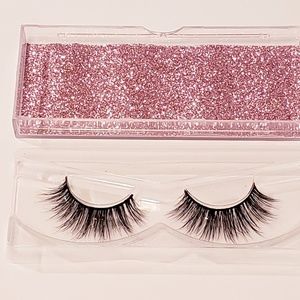 Strip Lashes